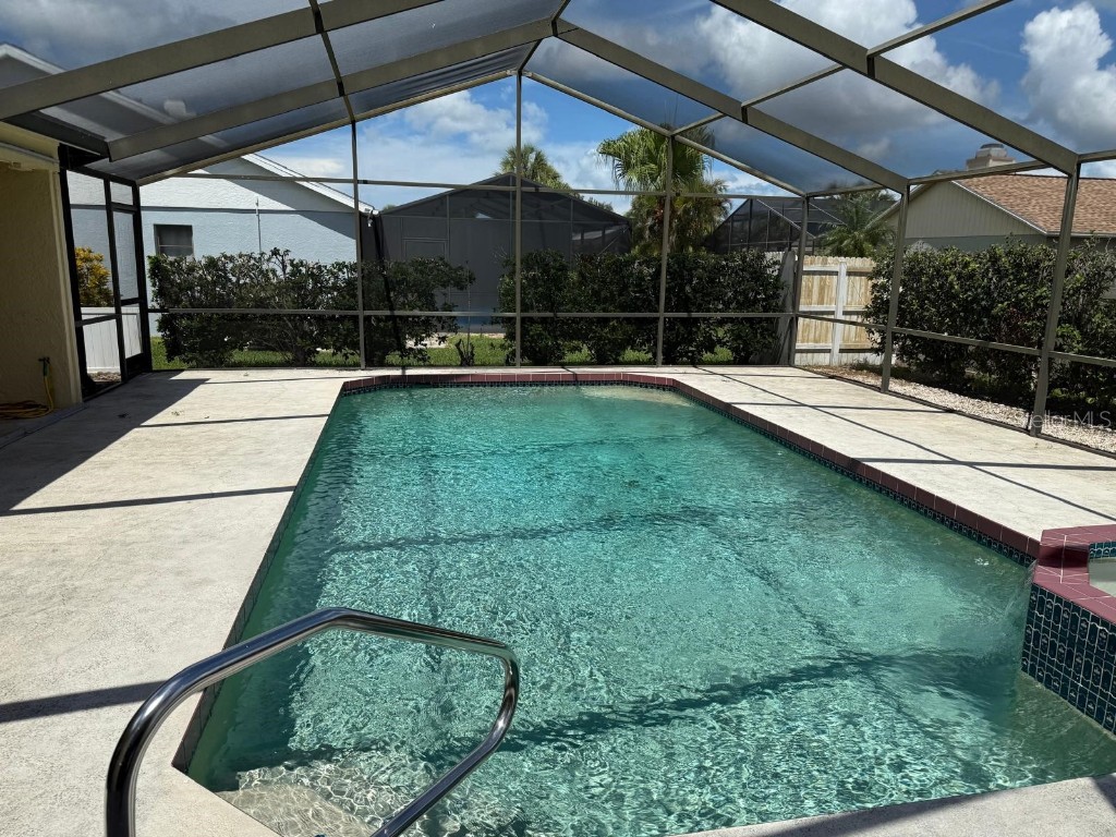 3842 Kingston Boulevard Sarasota FL 34238 A4665265 image22