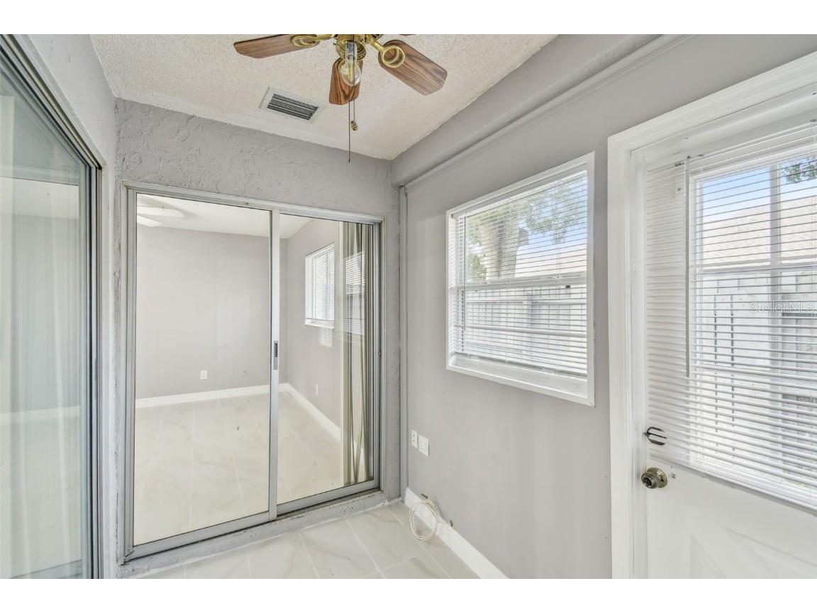 3842 La Costa Lane Largo FL 33771 TB8408994 image32