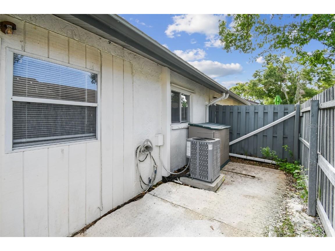 3842 La Costa Lane Largo FL 33771 TB8408994 image36