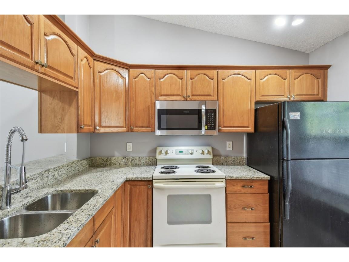 3842 La Costa Lane Largo FL 33771 TB8408994 image9