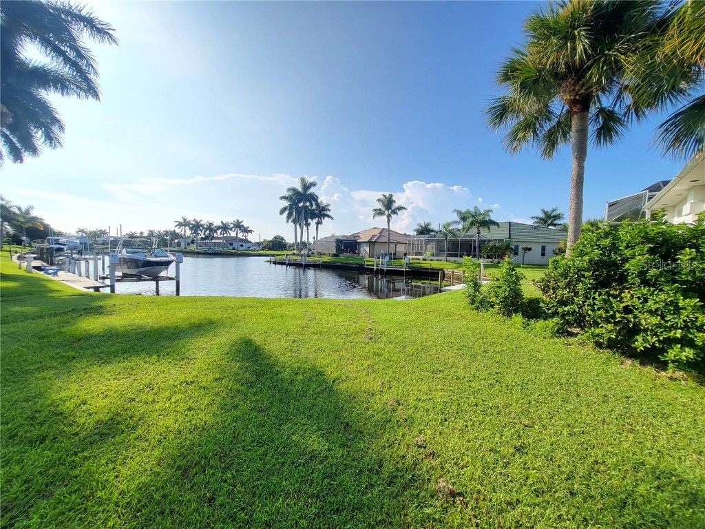 3842 Paola Drive Punta Gorda FL 33950 C7498130 image1
