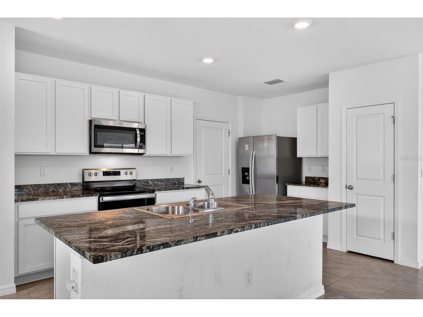 3842 Sunny Spring Street Plant City FL 33565 TB8459368 image5