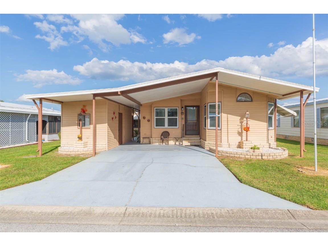 3842 William Hume Drive Zephyrhills FL 33541 FC304814 image1