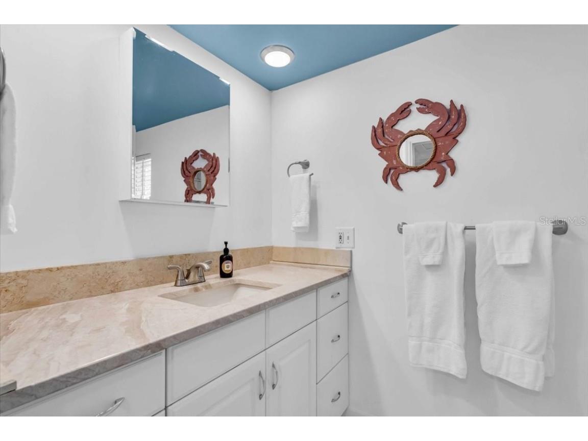 3843 Chapel Drive Sarasota FL 34234 A4653666 image19