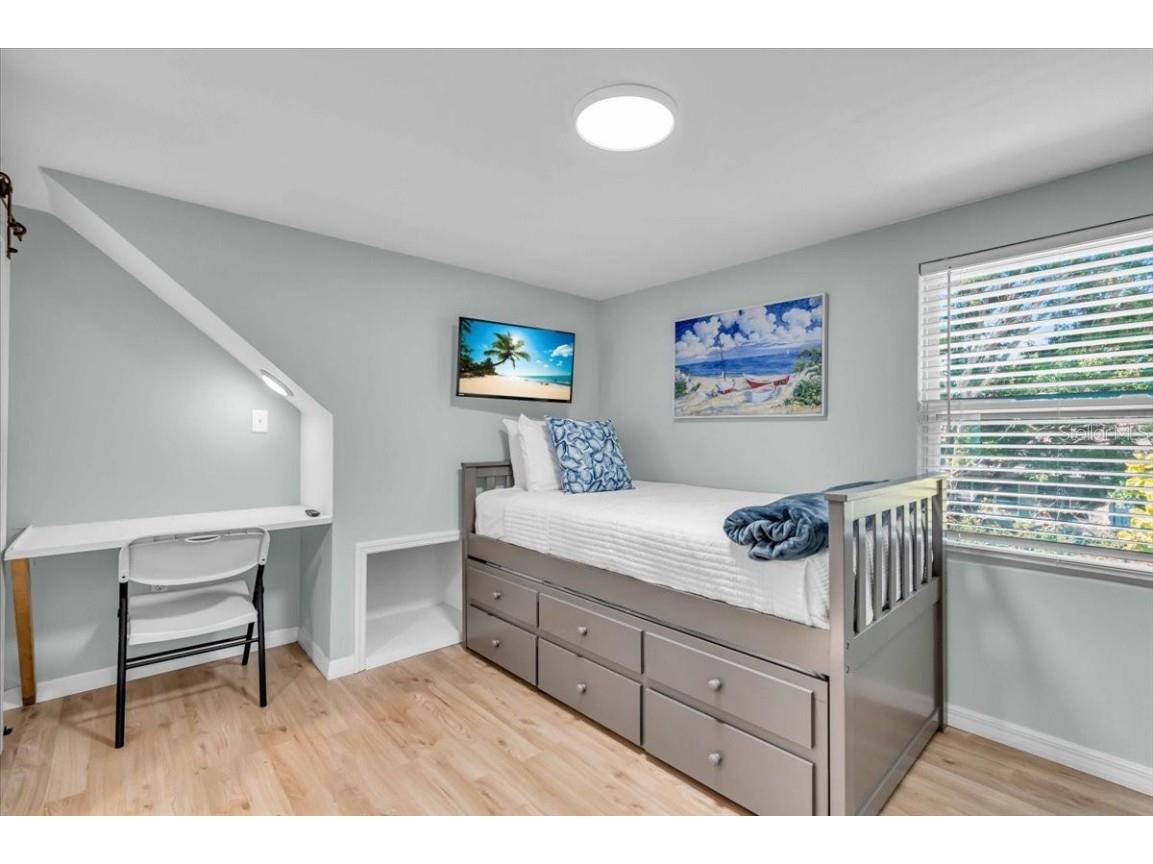 3843 Chapel Drive Sarasota FL 34234 A4653666 image6