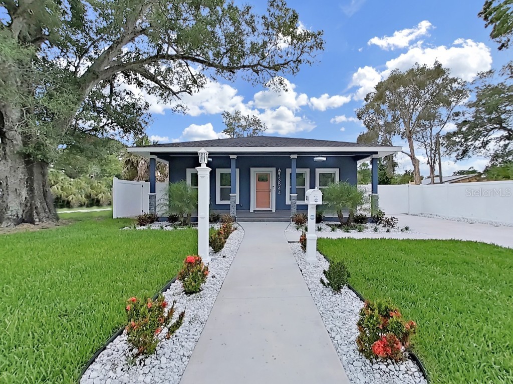 3844 15th Avenue S Saint Petersburg FL 33711 U8207323 image1