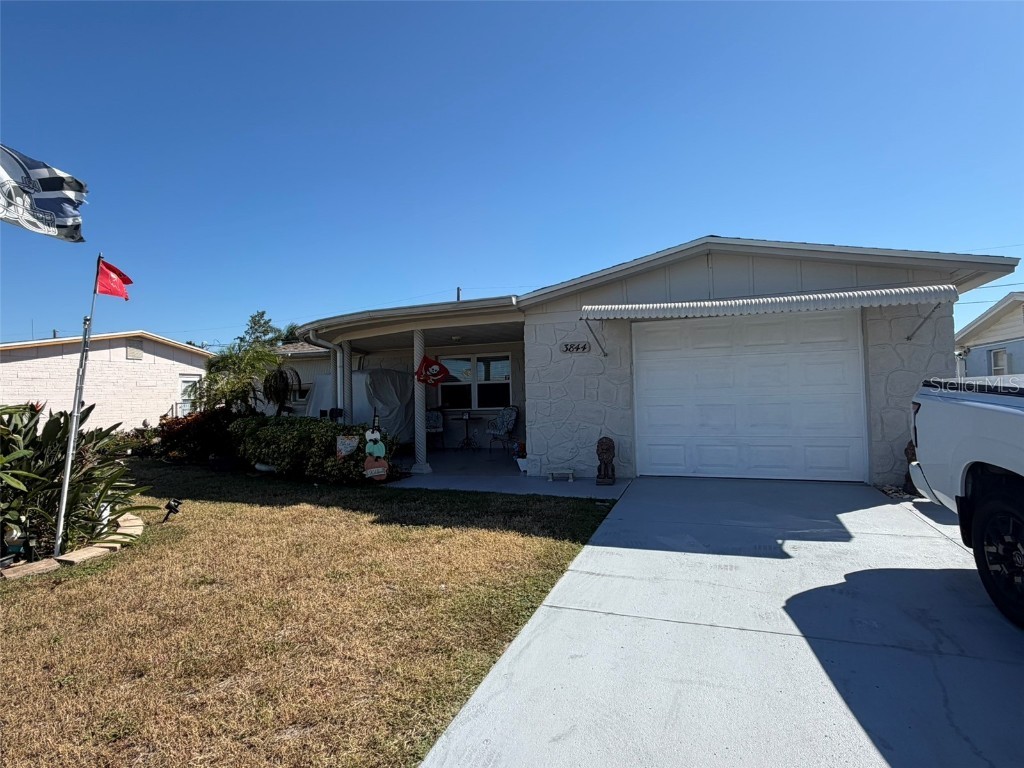 3844 Redwood Drive Holiday FL 34691 TB8438432 image1