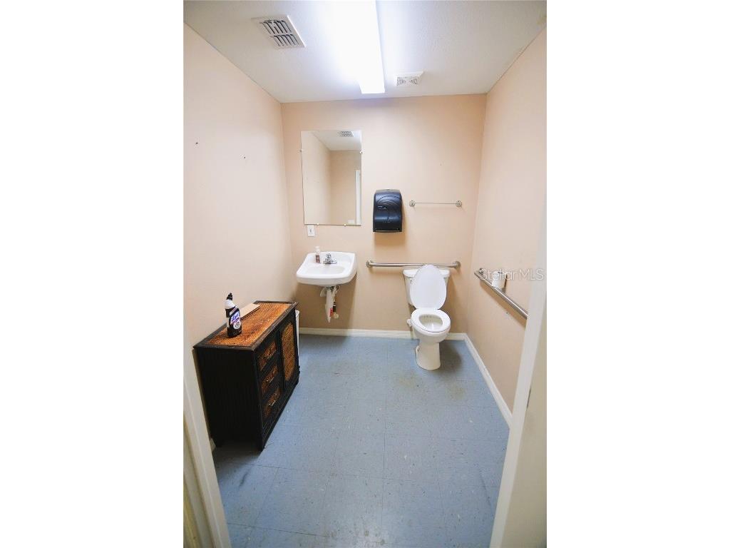 38449 County Road 54 Zephyrhills FL 33542 TB8455045 image10