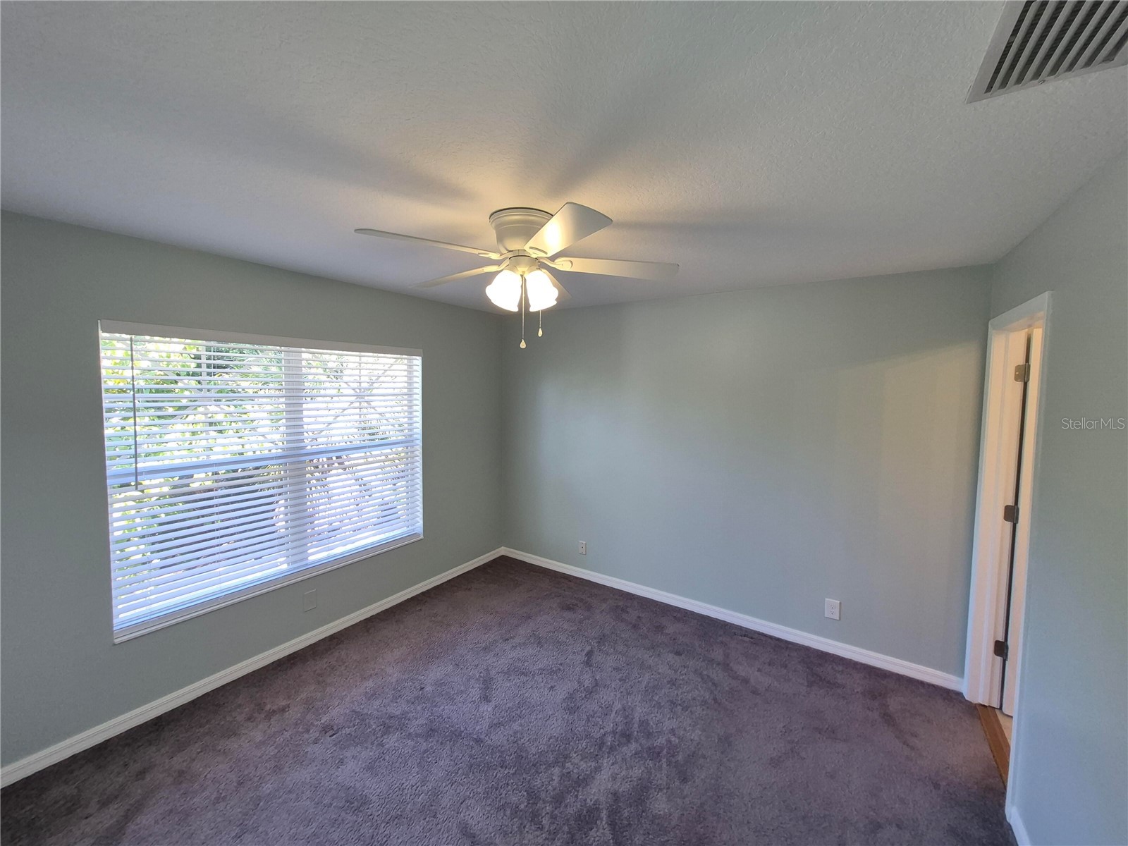 3845 Island Way Saint Petersburg FL 33705 O6390546 image15