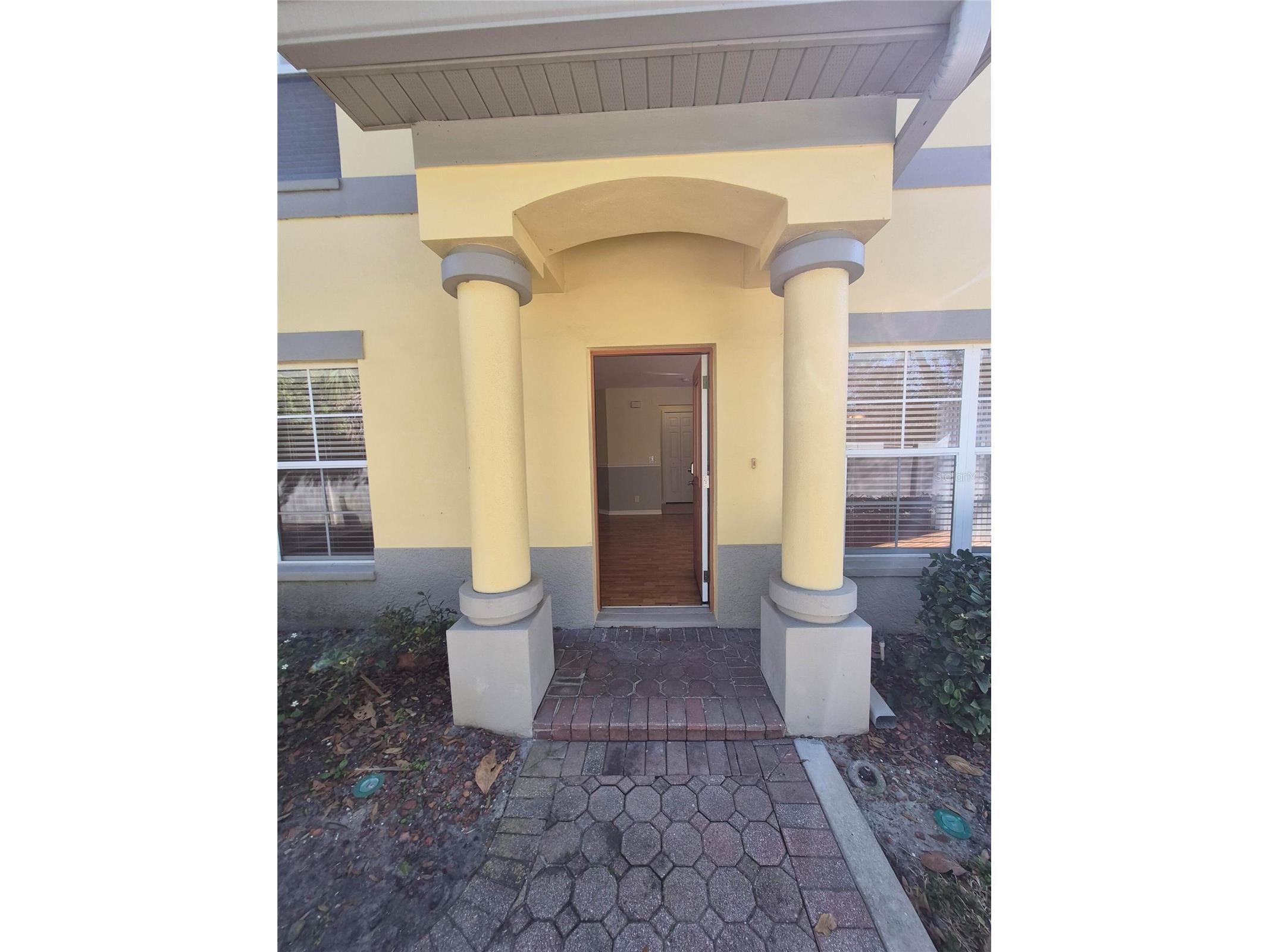 3845 Island Way Saint Petersburg FL 33705 O6390546 image28