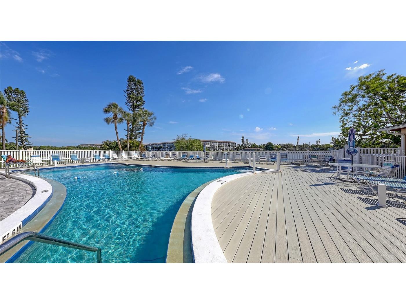 3845 Lake Bayshore Drive #F103 Bradenton FL 34205 N6138113 image27