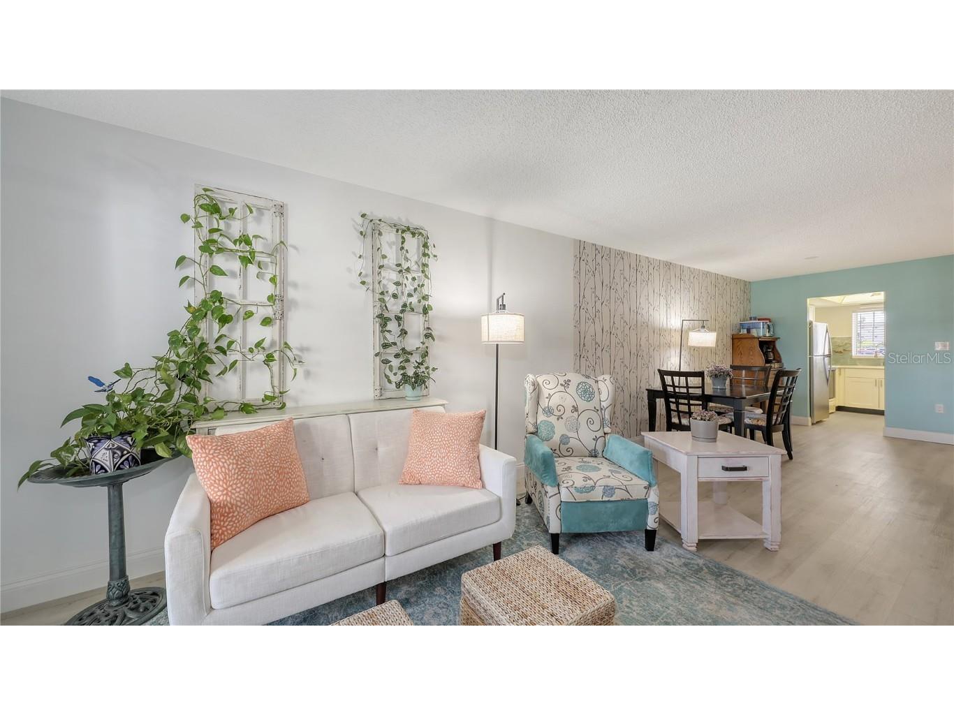 3845 Lake Bayshore Drive #F103 Bradenton FL 34205 N6138113 image3