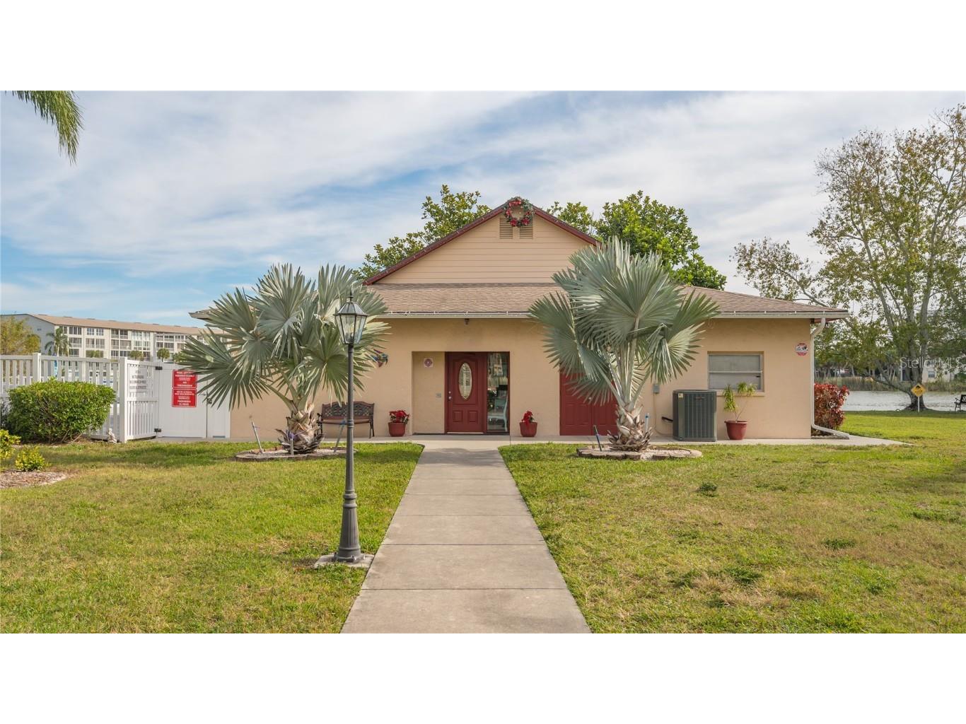 3845 Lake Bayshore Drive #F103 Bradenton FL 34205 N6138113 image30