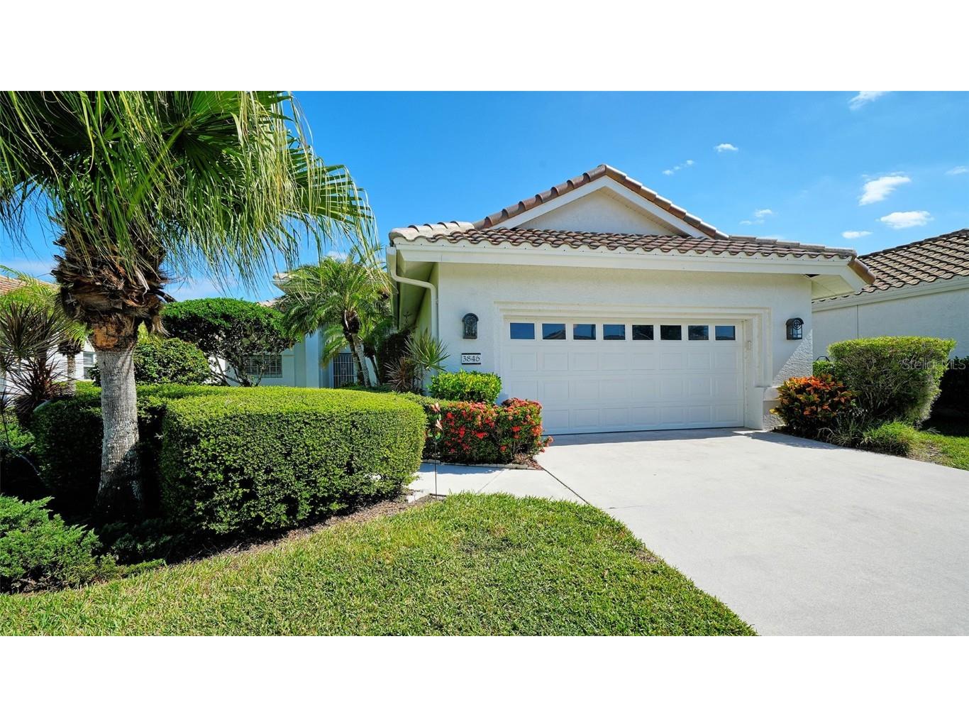 3846 Alamanda Drive Sarasota FL 34238 A4670862 image1