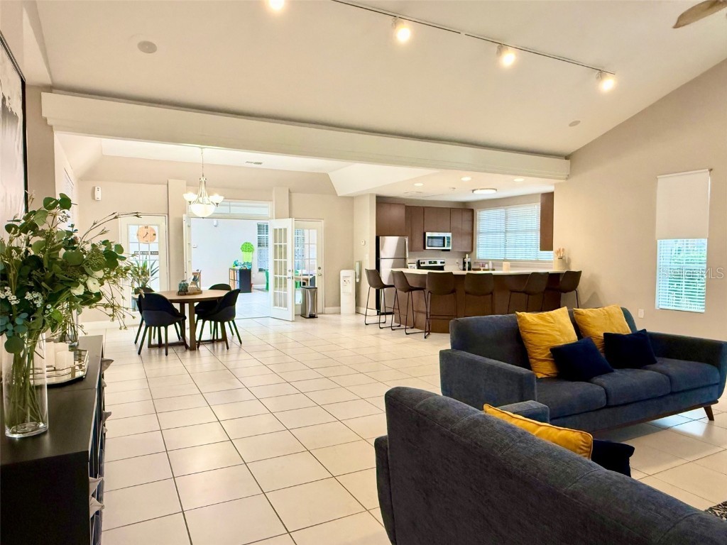 3846 Bay Club Circle #104 Kissimmee FL 34741 O6351353 image40