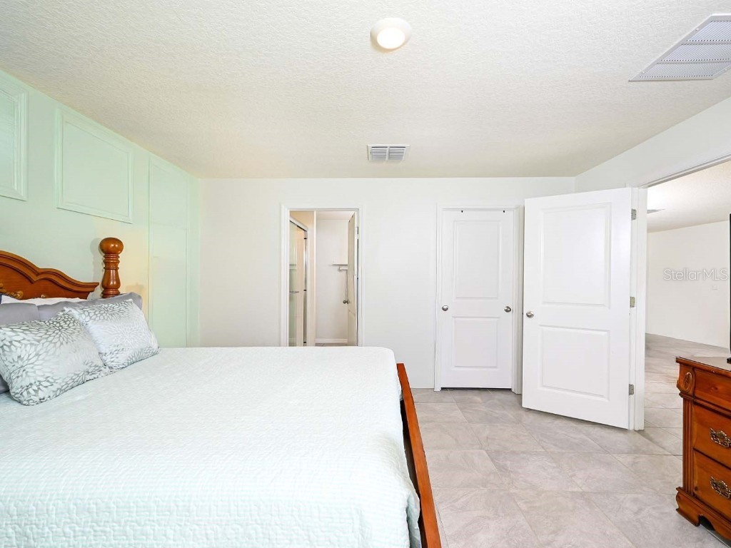 3846 Calamity Terrace Bradenton FL 34208 - Evergreen A4671005 image13