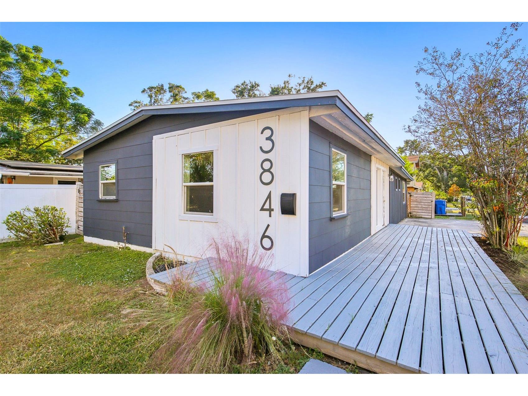 3846 Tifton Street N Saint Petersburg FL 33714 TB8441019 image1