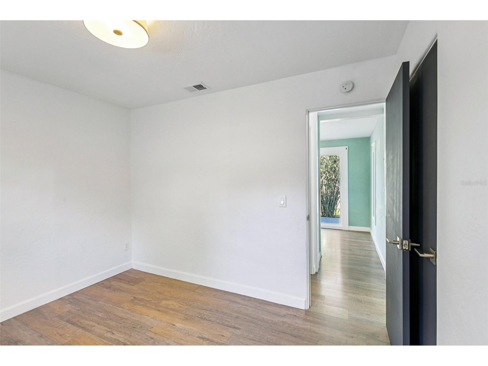 3846 Tifton Street N Saint Petersburg FL 33714 TB8441019 image20