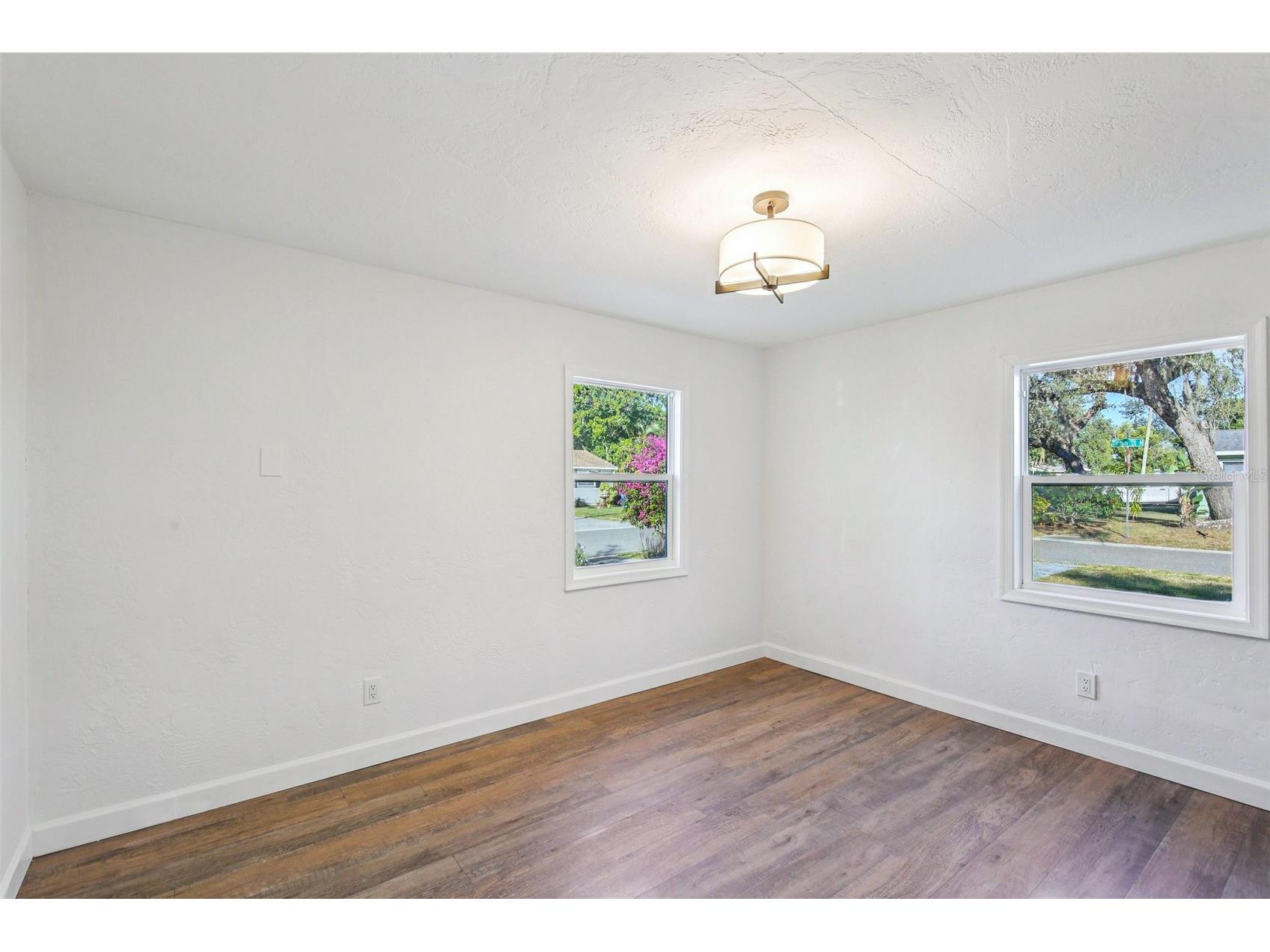 3846 Tifton Street N Saint Petersburg FL 33714 TB8441019 image22