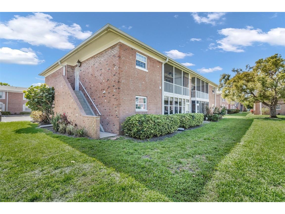 3847 35th Way S #108 Saint Petersburg FL 33711 TB8352180 image1