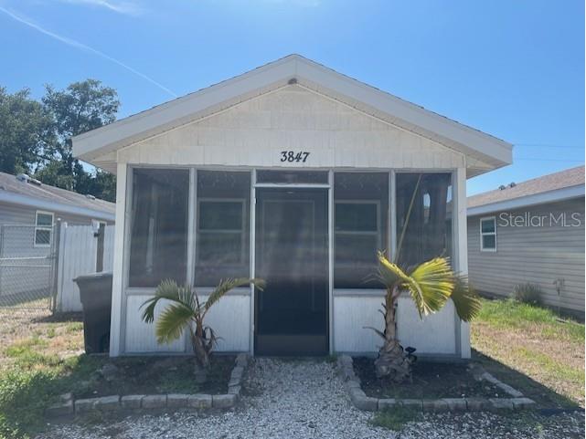 3847 Almond Avenue Sarasota FL 34234 A4614589 image1