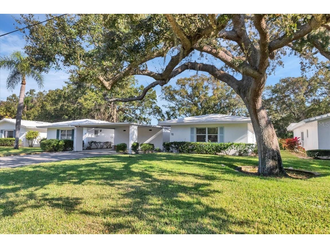 3847 Schwalbe Drive #129 Sarasota FL 34235 A4520566 image1