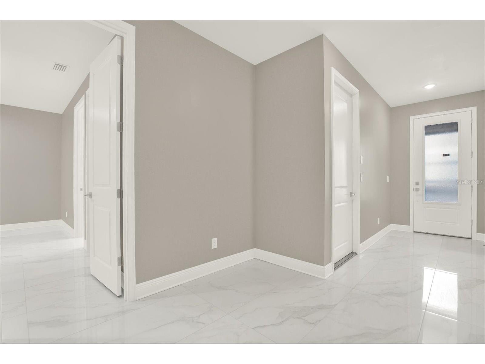 3847 Seena Manor Court Tampa FL 33618 TB8452671 image17