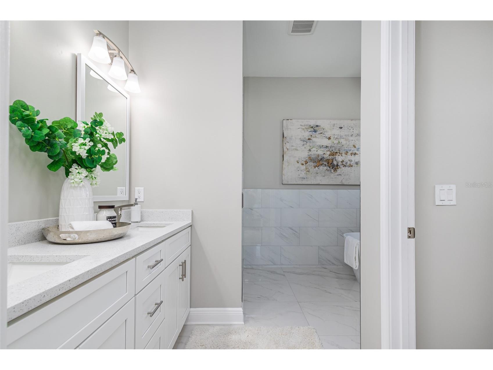 3847 Seena Manor Court Tampa FL 33618 TB8452671 image30