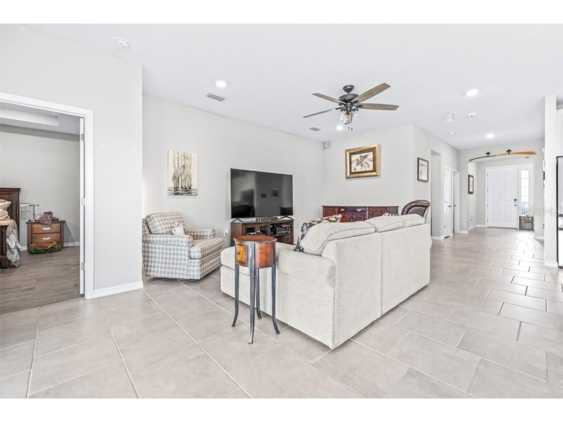 3847 Sunny Spring Street Plant City FL 33565 TB8453453 image20