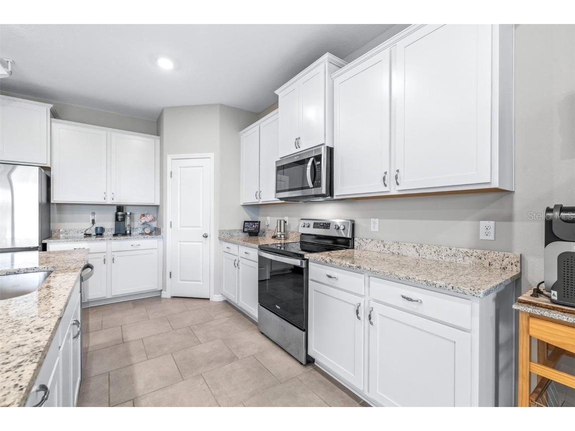 3847 Sunny Spring Street Plant City FL 33565 TB8453453 image24