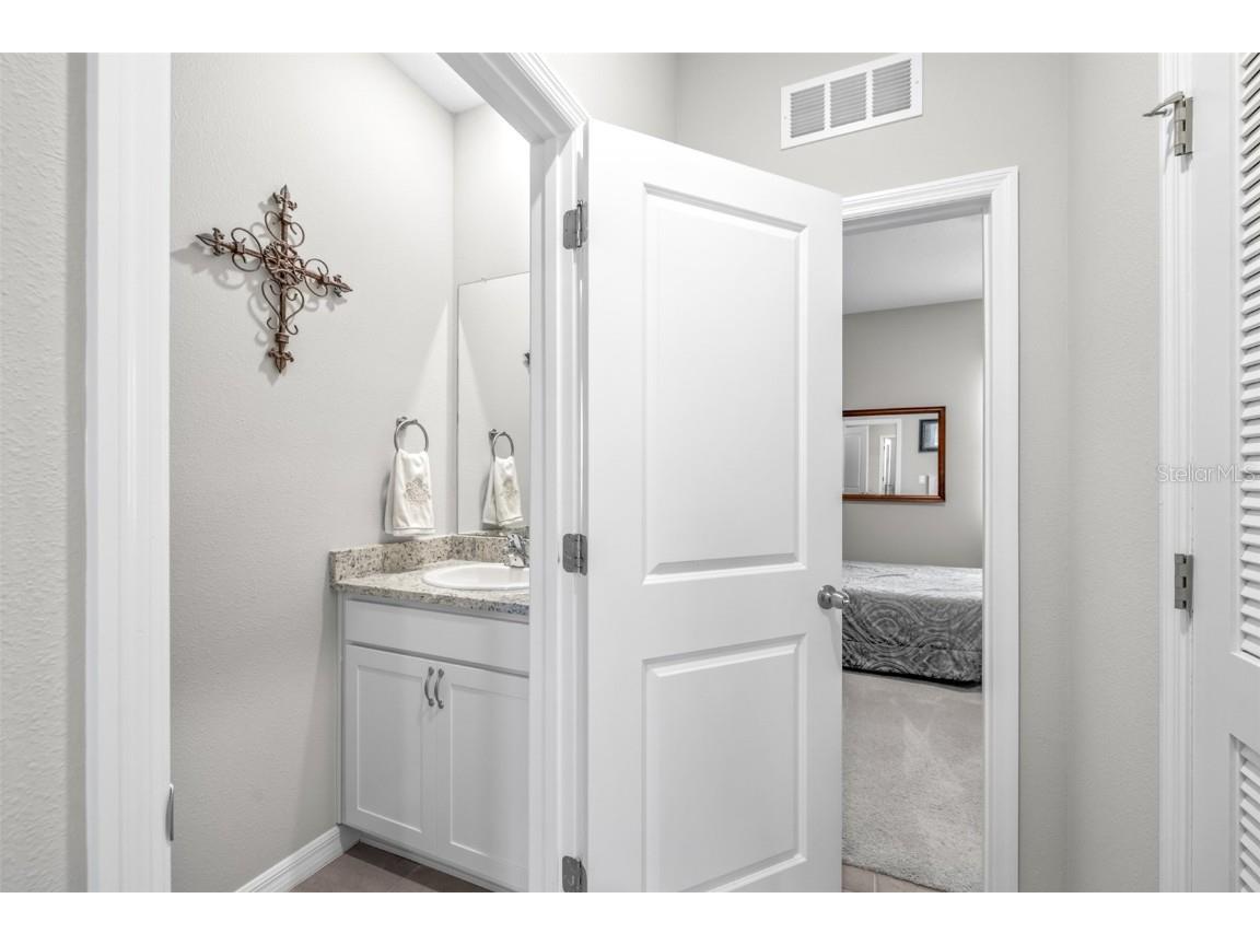 3847 Sunny Spring Street Plant City FL 33565 TB8453453 image36