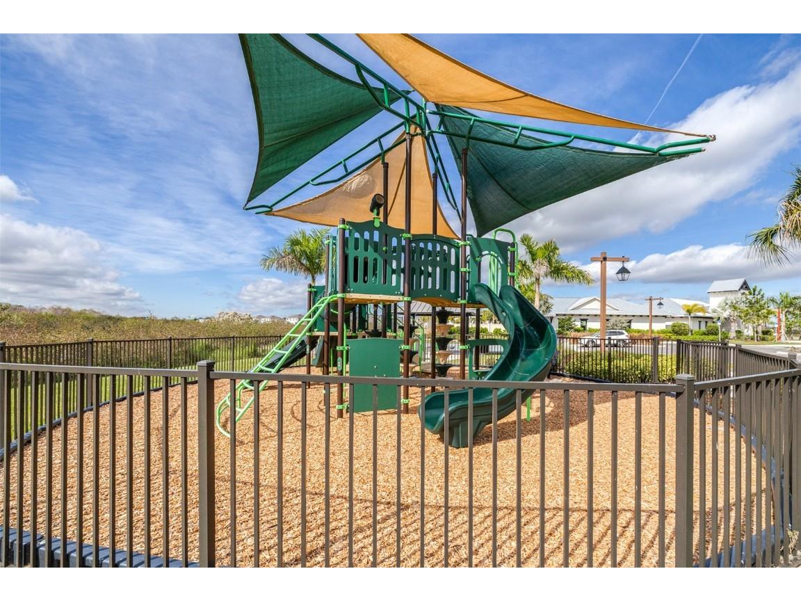 3847 Sunny Spring Street Plant City FL 33565 TB8453453 image57