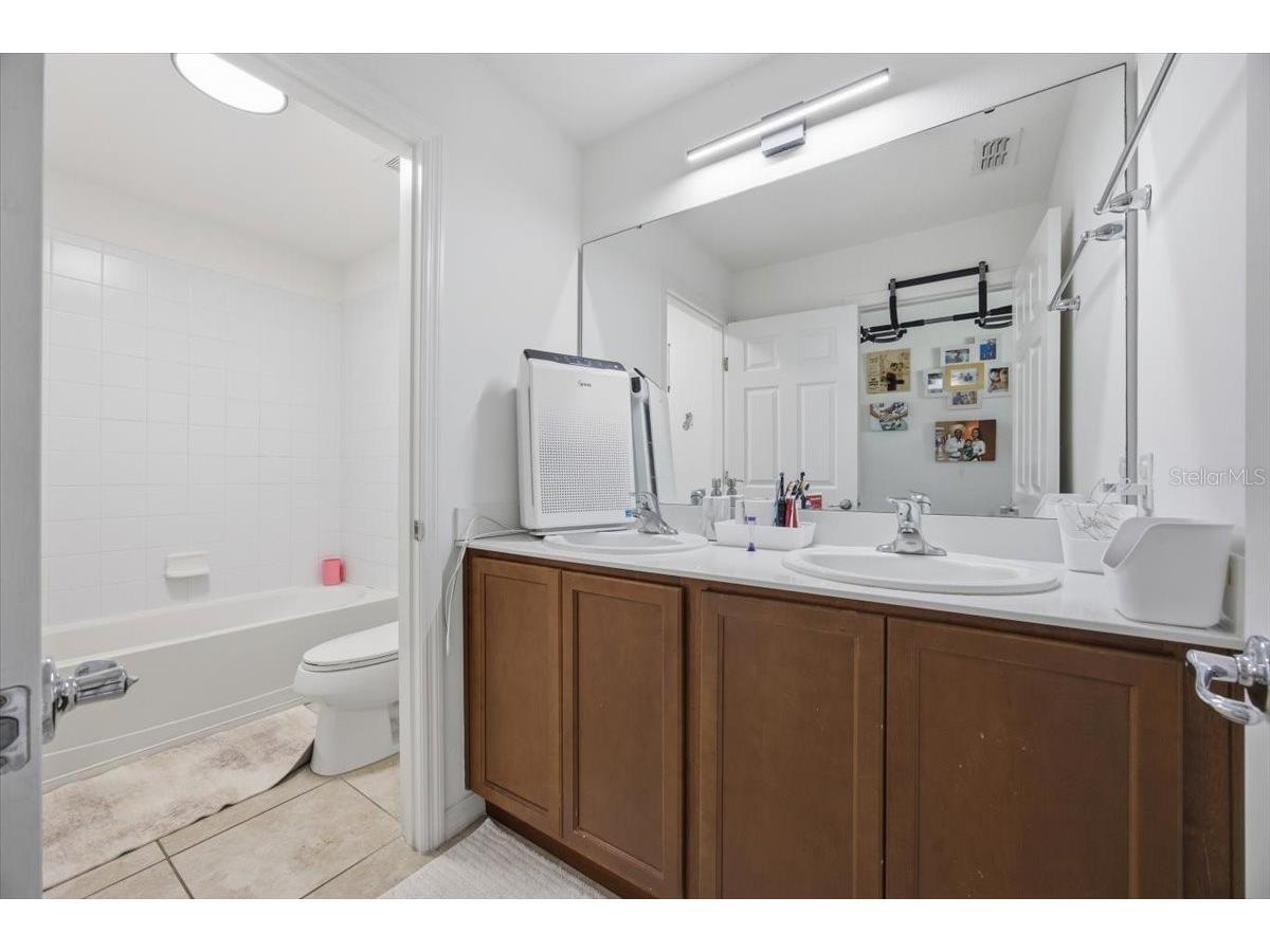 3848 Carrick Bend Drive Kissimmee FL 34746 O6403151 image21