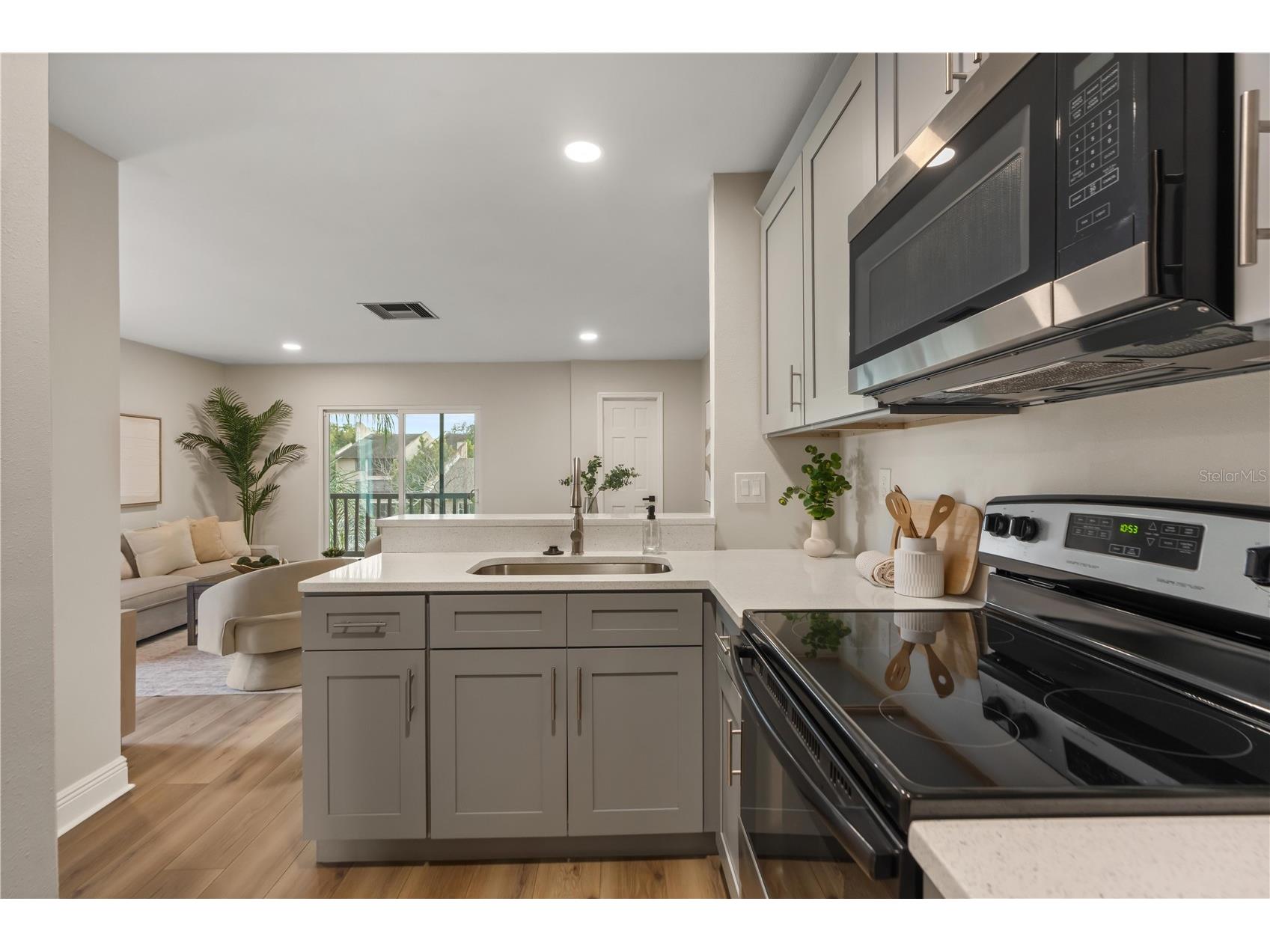 3848 N Lake Drive #137 Tampa FL 33614 W7883301 image3
