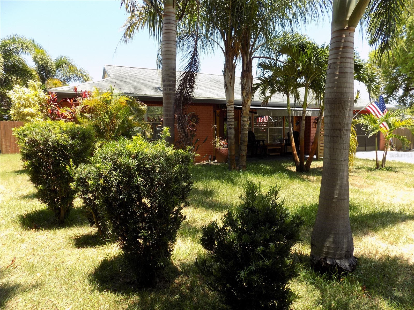 3849 Edgemont Drive New Port Richey FL 34652 W7887221 image22