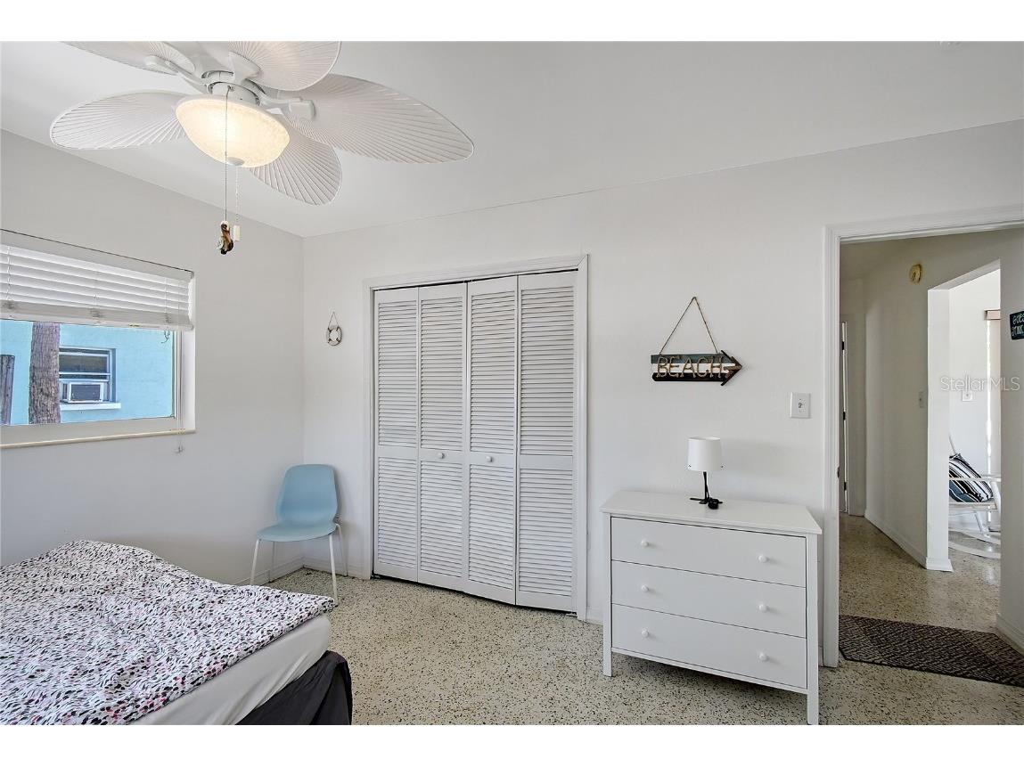 385 Avenida Madera Sarasota FL 34242 A4653809 image22