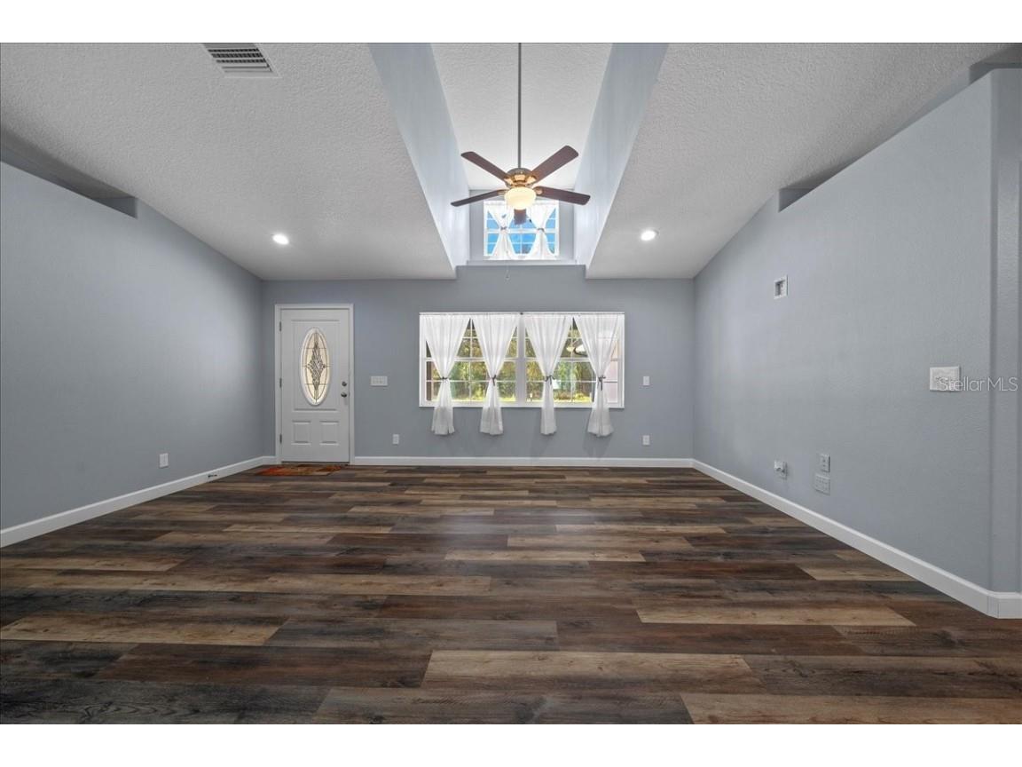 385 E Gamewell Lane Citrus Springs FL 34434 OM710010 image10