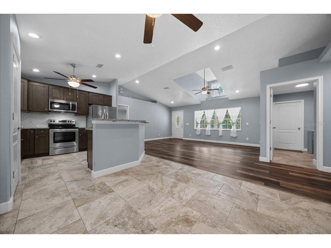 385 E Gamewell Lane Citrus Springs FL 34434 OM710010 image14