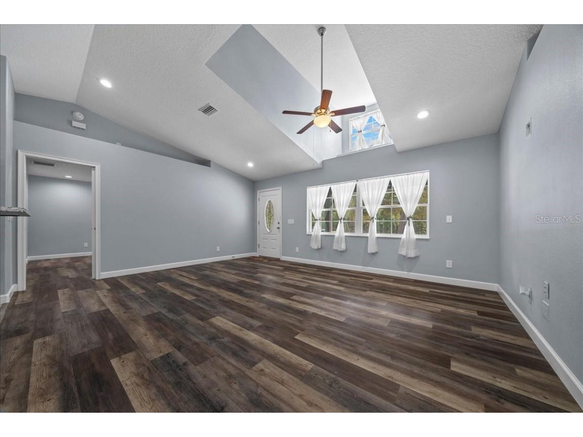 385 E Gamewell Lane Citrus Springs FL 34434 OM710010 image9