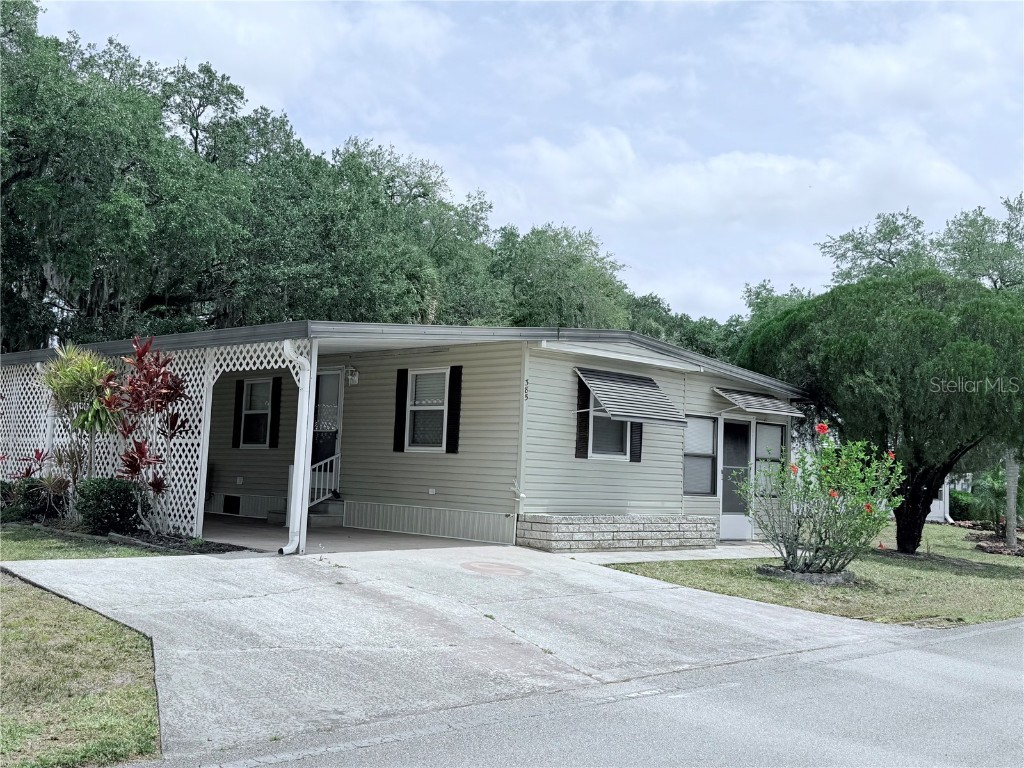 385 Holiday Park Boulevard NE Palm Bay FL 32907 O6302791 image1