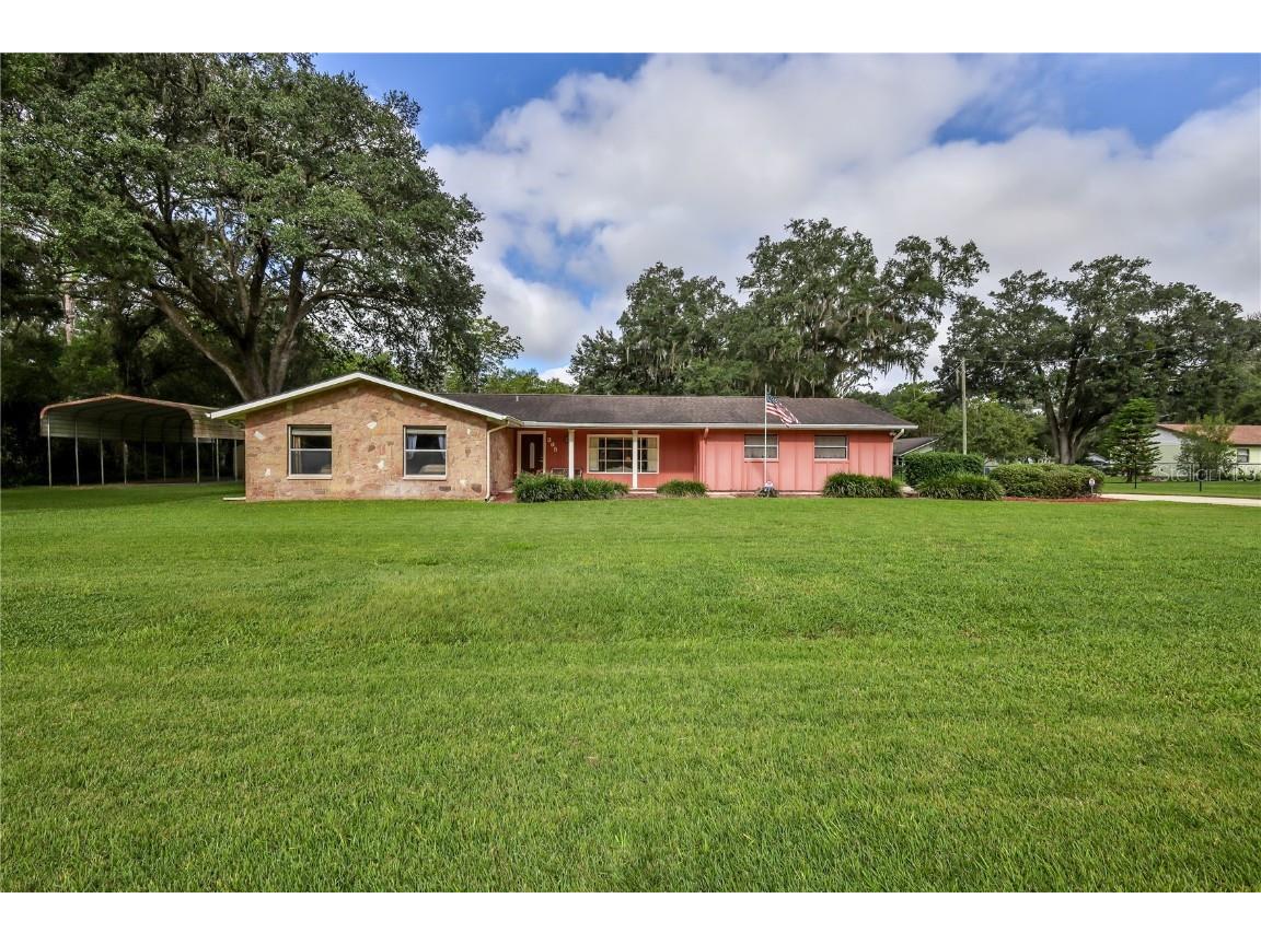 385 Monroe Avenue Brooksville FL 34604 W7858576 image1