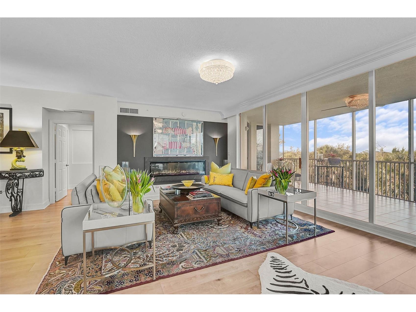 385 N Point Road #304 Osprey FL 34229 A4678422 image1