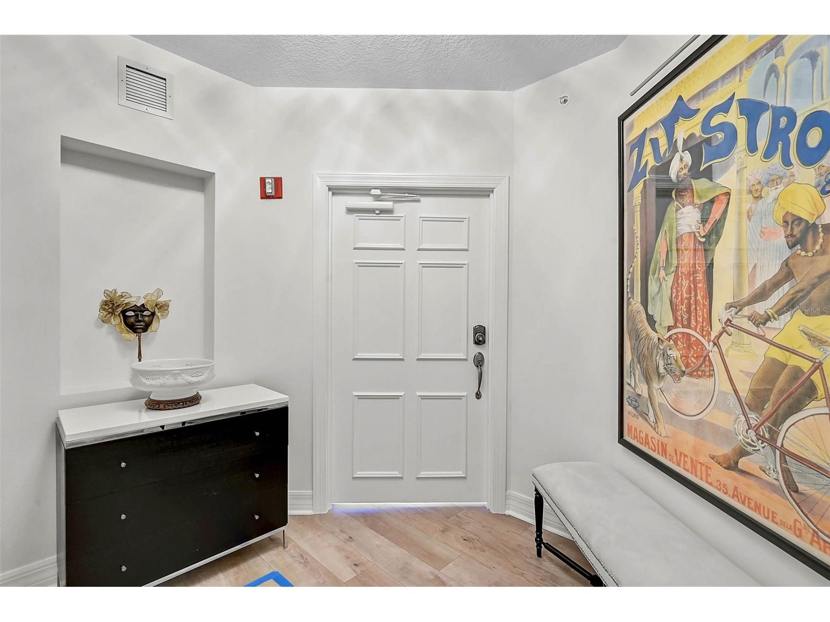 385 N Point Road #304 Osprey FL 34229 A4678422 image8