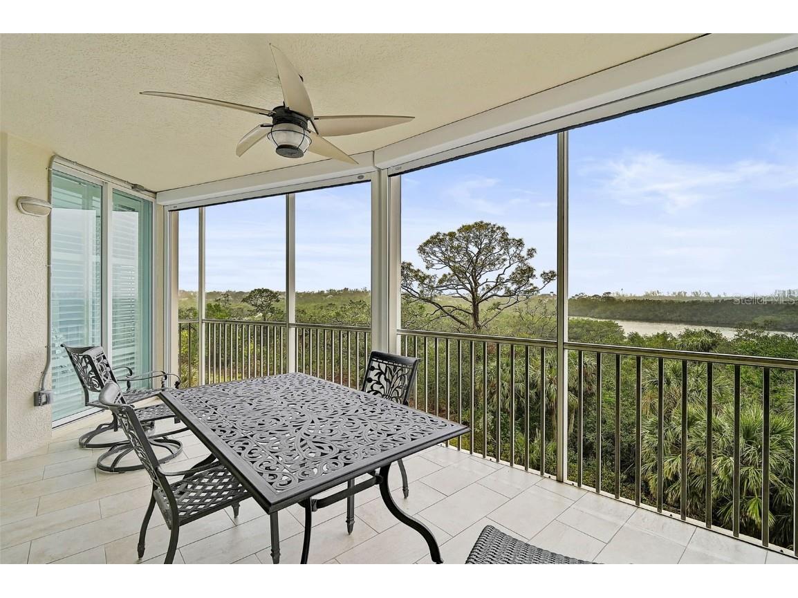 385 N Point Road #402 Osprey FL 34229 A4635708 image1