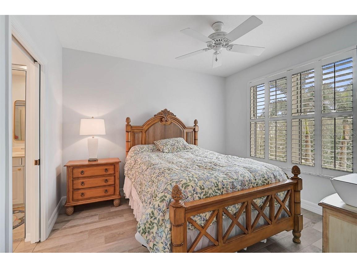 385 N Point Road #402 Osprey FL 34229 A4635708 image21