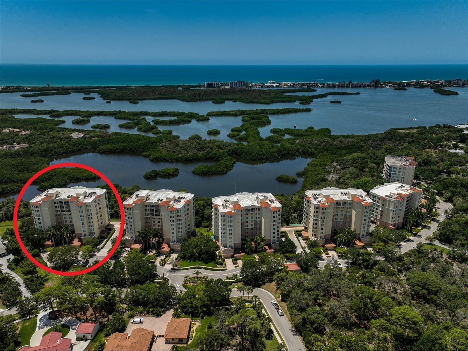385 N Point Road #404 Osprey FL 34229 - LITTLE SARASOTA BAY/ GULF OF M A4659275 image1