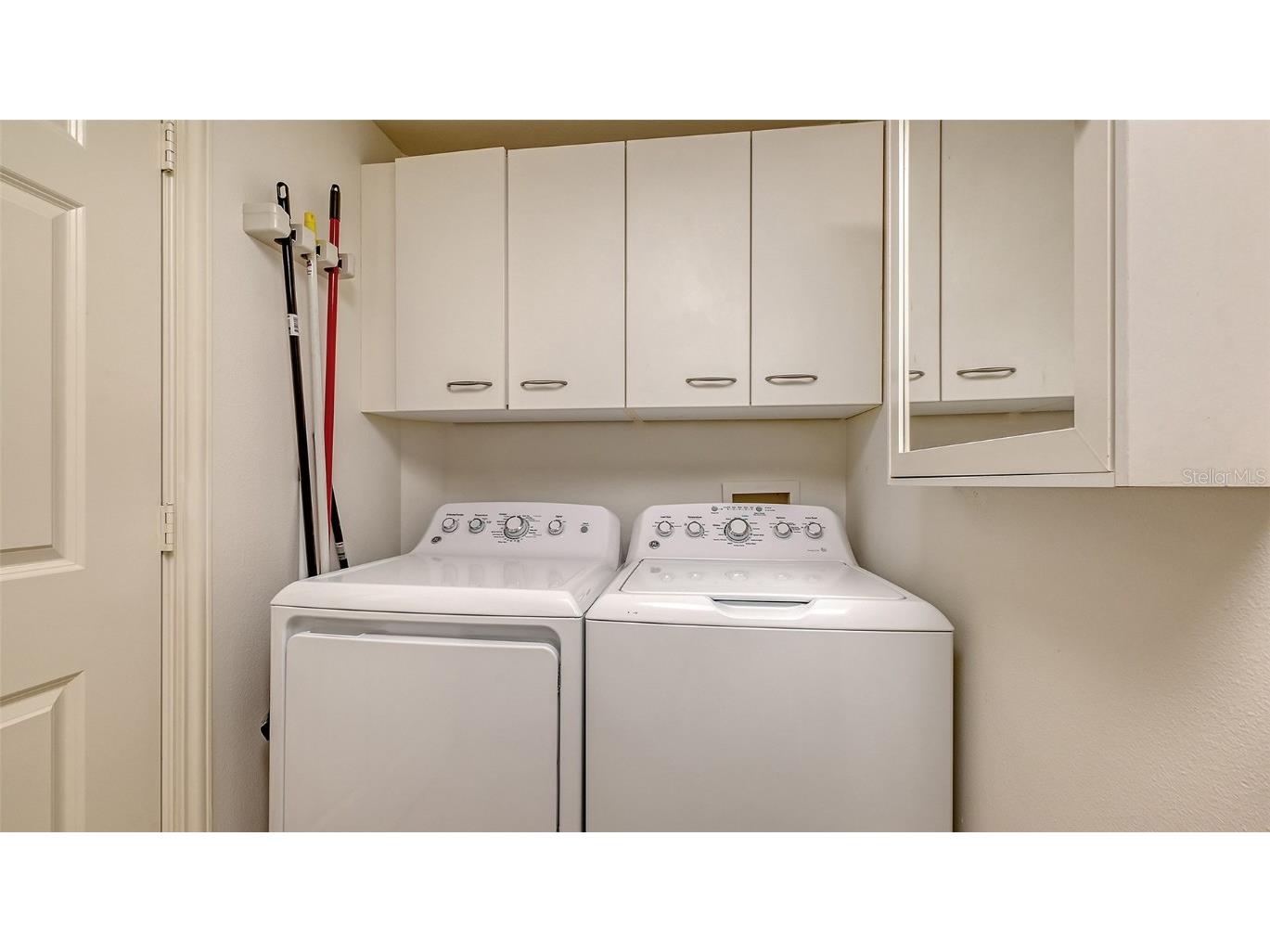 385 N Point Road #503 Osprey FL 34229 A4672342 image46