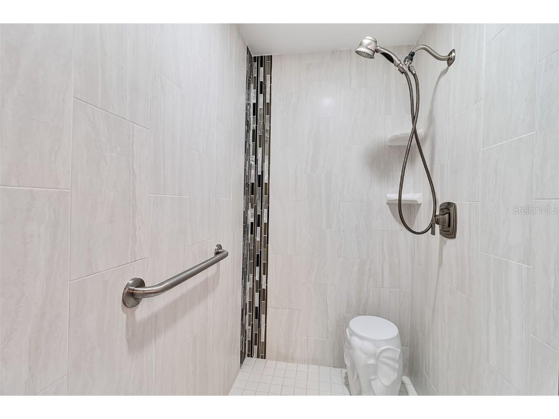 385 N Point Road #704 Osprey FL 34229 - CATFISH CREEK A4671431 image47