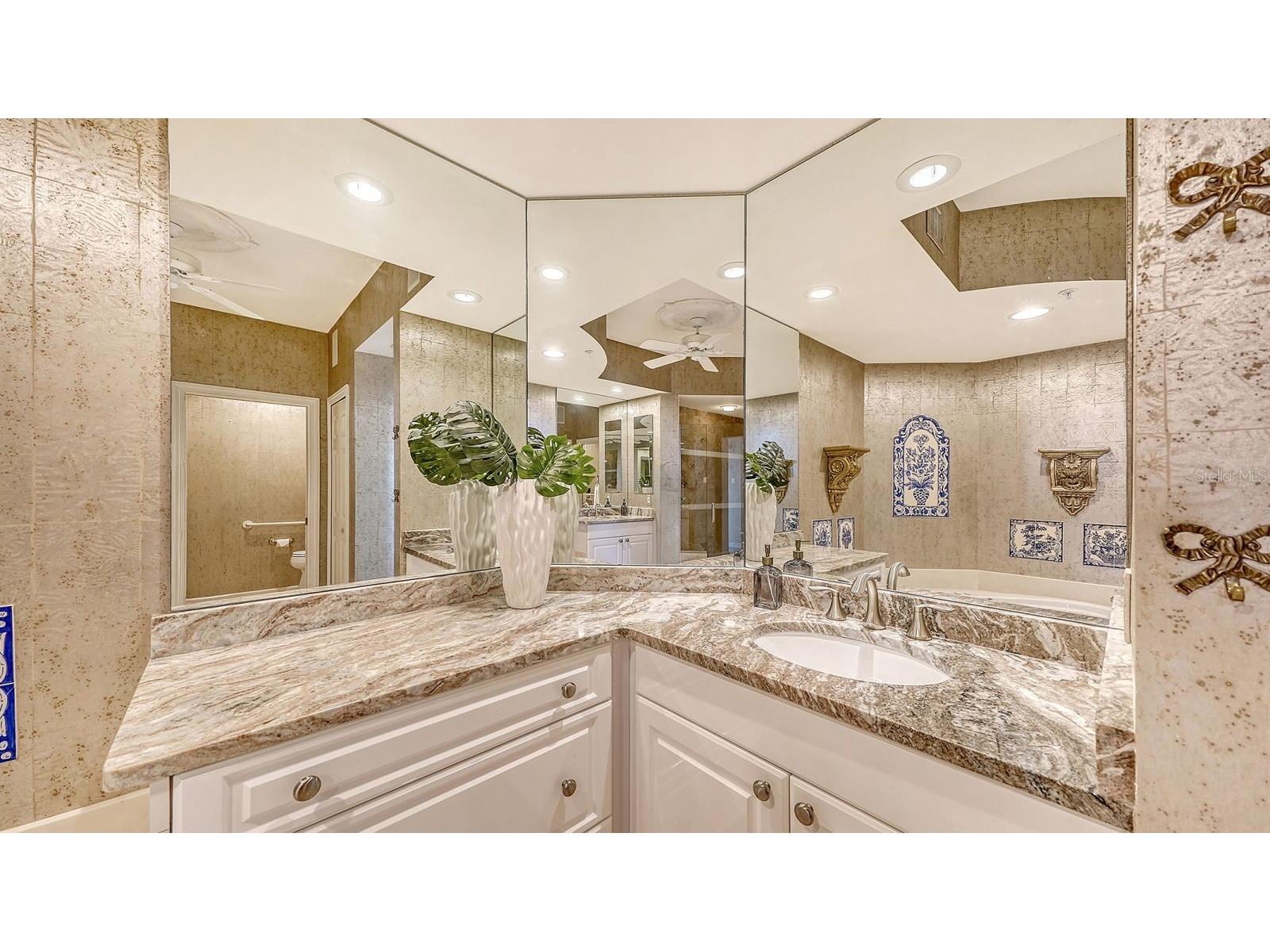 385 North Point Road #701 Osprey FL 34229 A4683454 image53