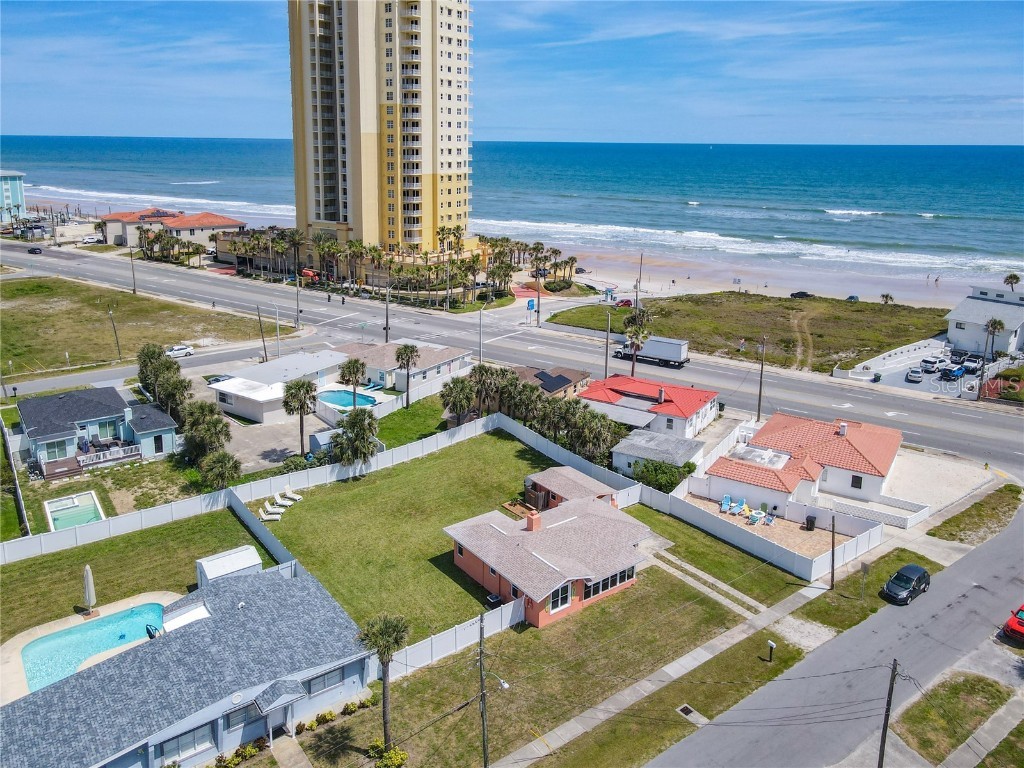 385 Woodland Avenue Daytona Beach FL 32118 O6289251 image1